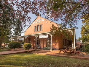 250 m² Commercial space in Howick