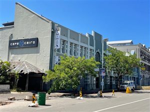 1952 m² Commercial space in Point Waterfront