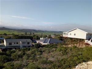 3335 m² Land available in Klein Brak River