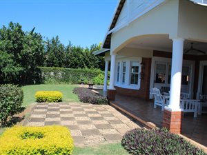 4 Bedroom House in Mt Edgecombe Estate 1 & 2