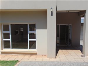 4 Bed House in Observatory