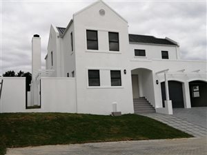 4 Bed House in Helderberg Village