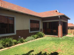 3 Bed Townhouse in Noordwyk