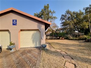 3 Bed House in Schuinshoogte