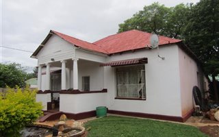 Commercial space in Mookgophong (Naboomspruit)