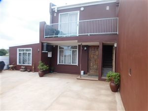 2 Bedroom Duplex in Isipingo Beach