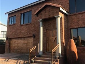 3 Bed House in Hazeldean (Silverlakes Surroundings)