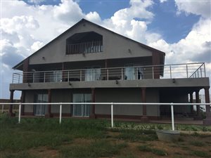 15 Bedroom House in Lichtenburg