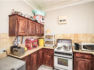 1 Bed Apartment in Springs Central
