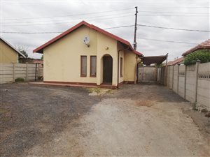 2 Bed House in Boitekong