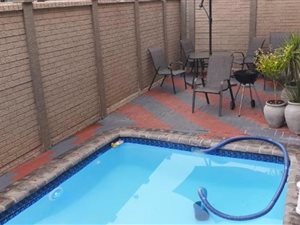 3 Bed Townhouse in Mantevrede