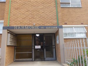 2 Bed Apartment in Alberton