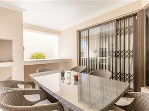 3 Bed House in Dainfern