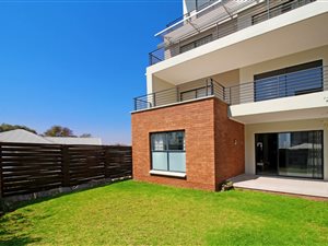 3 Bed Apartment in Dainfern