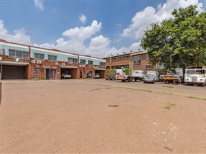 1500 m² Industrial space in Booysens