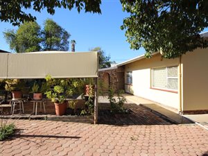 3 Bed House in Oudtshoorn