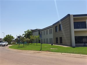 574 m² Commercial space in Newmark Estate