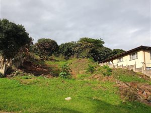 1109 m² Land available in High Ridge