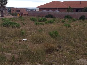 771 m² Land available in Still Bay West