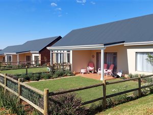 1 Bed House in St Johns Village