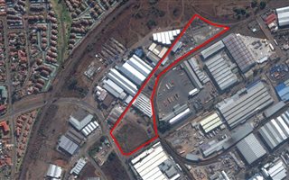7500 m² Industrial space in Wadeville