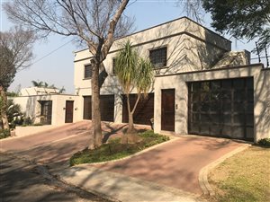 2 Bed Apartment in Oaklands