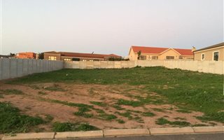 803 m² Land available in Vredenburg