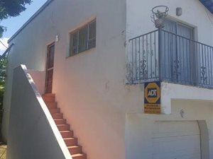 1 Bedroom Garden Cottage in Reservoir Hills