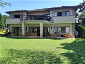 5 Bed Townhouse in Waterfall
