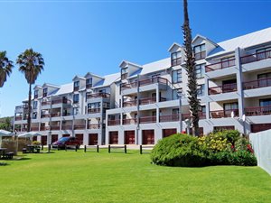 3 Bed Apartment in Boland Park