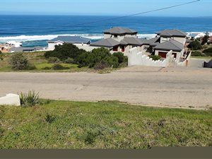 880 m² Land available in Dana Bay