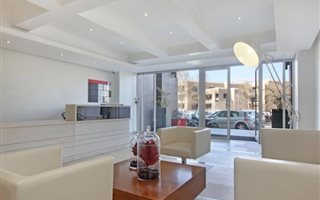 853 m² Office Space in Parktown