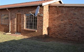 2 Bedroom Townhouse in Tasbet Park