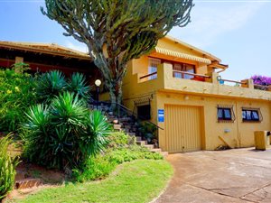 3 Bed House in Marina Beach