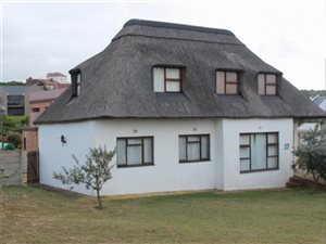 4 Bed House in Jongensfontein