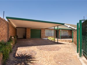 3 Bed House in Heidelberg Central