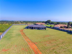 1 ha Farm in Kameeldrift East