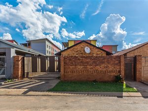 3 Bed House in Dobsonville