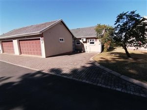 2 Bed Simplex in Padfield Park