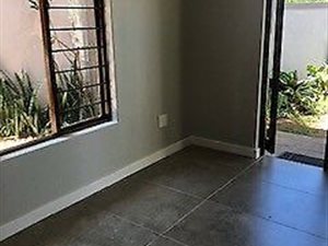 1 Bedroom Garden Cottage in Glenashley