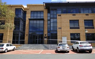 158 m² Commercial space in Plattekloof