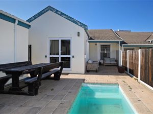 3 Bed House in Tokai