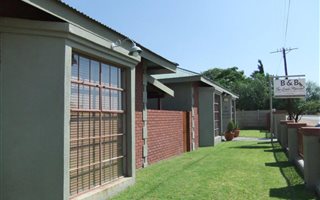 434 m² Commercial space in Middelpos