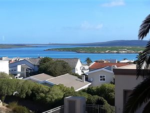 3 Bed House in Langebaan Country Estate