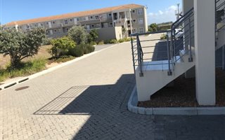 2 Bedroom Apartment in Melkbosstrand