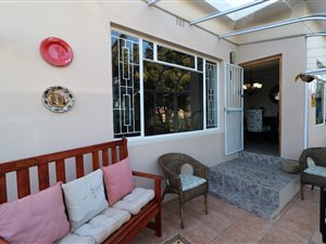 5 Bed House in George South