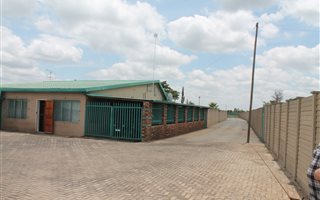10.7 ha Farm in Kaalplaats