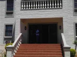 702 m² Office Space in Kelvin