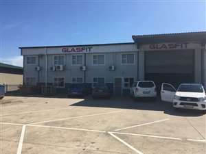 Commercial space in Briardene