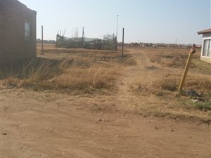 200 m² Land available in Tsakane